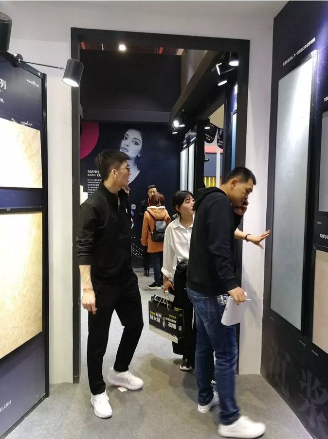 祝賀萬磊 | 上海建博會首日，萬磊獲TOP品牌之譽！
