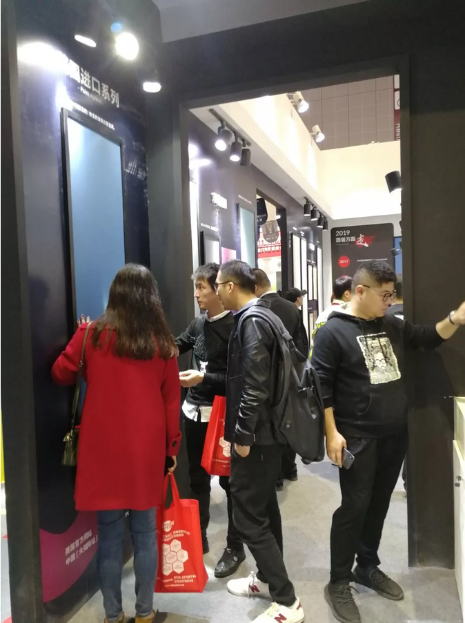 祝賀萬磊 | 上海建博會首日，萬磊獲TOP品牌之譽！